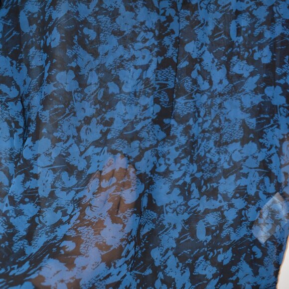 BANANA REPUBLIC Polyester Blue Black Floral Prints Buttons See-Through Blouse S - Picture 5 of 9